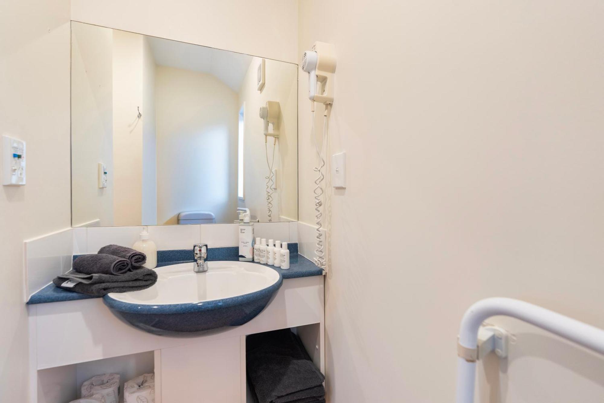 Daffodil Motel Christchurch Eksteriør billede